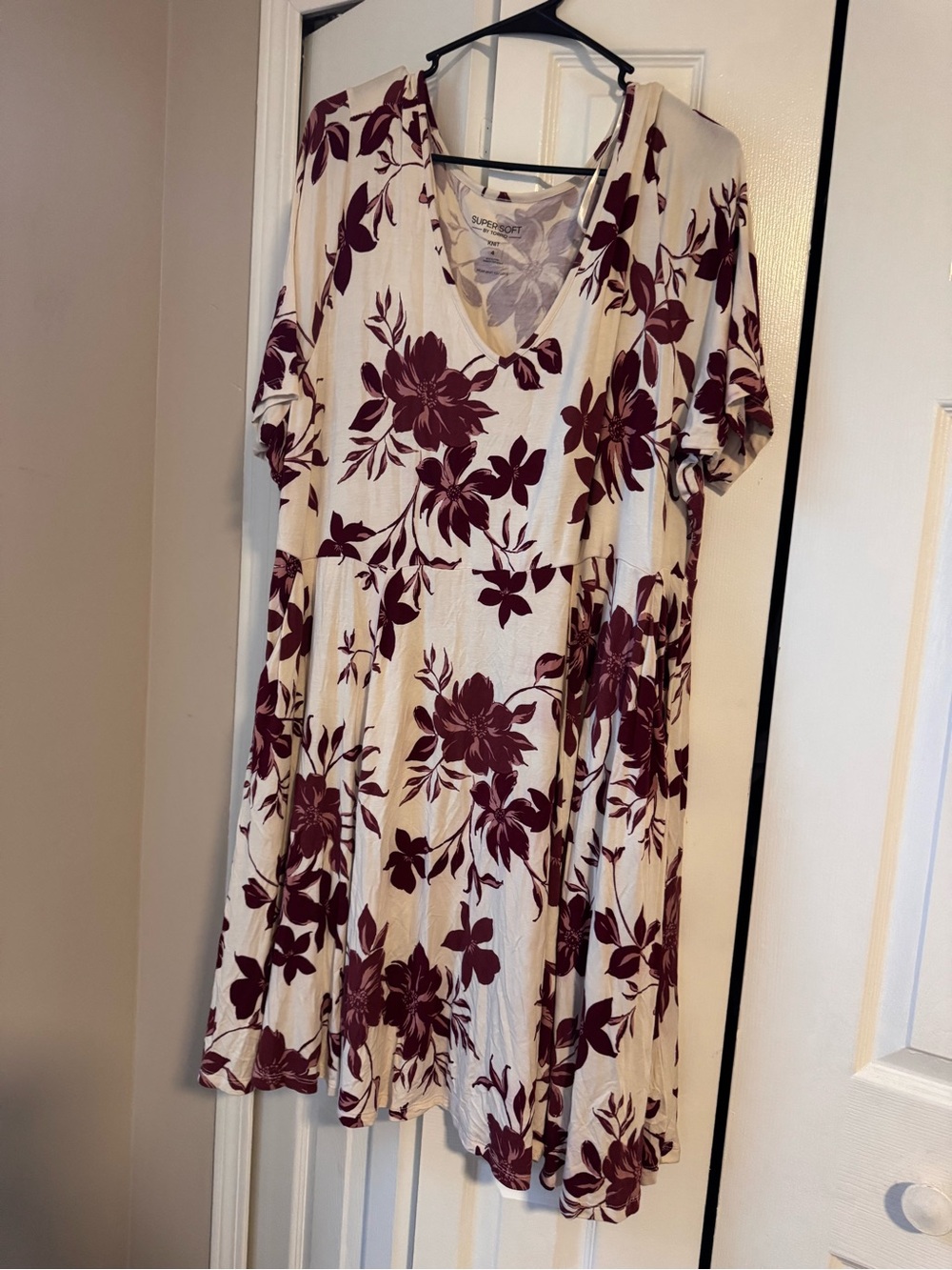 Torrid Super Soft Burgundy Floral Skater Dress With Pockets Plus Size 4 4X Mini